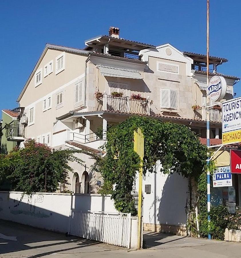 Bed & Breakfast Palma Acomodação com café da manhã Medulin Exterior foto