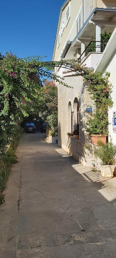 Bed & Breakfast Palma Acomodação com café da manhã Medulin Exterior foto